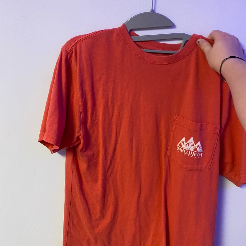 Ribbons & Rows Tee